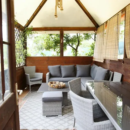 Galileo Apartament *